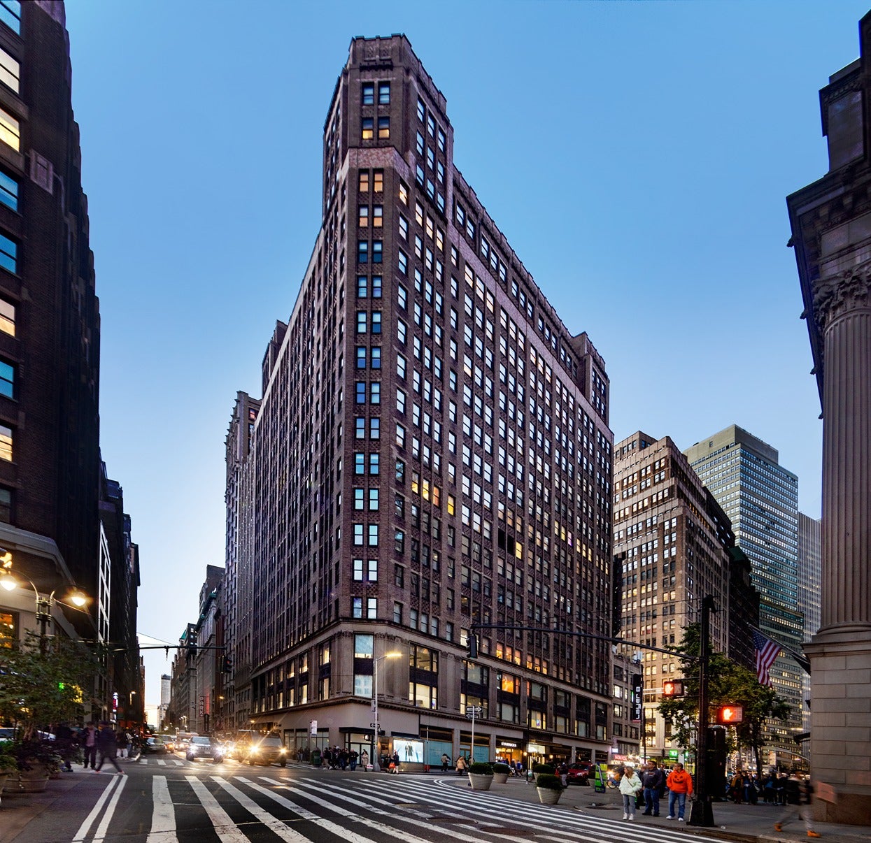 <strong>Claims Conference Leases 33,803 Square Feet at ESRT’s 1359 Broadway</strong>