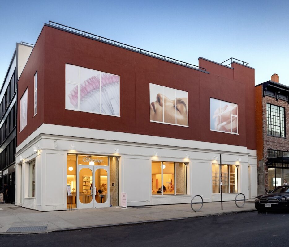 Williamsburg retail exterior