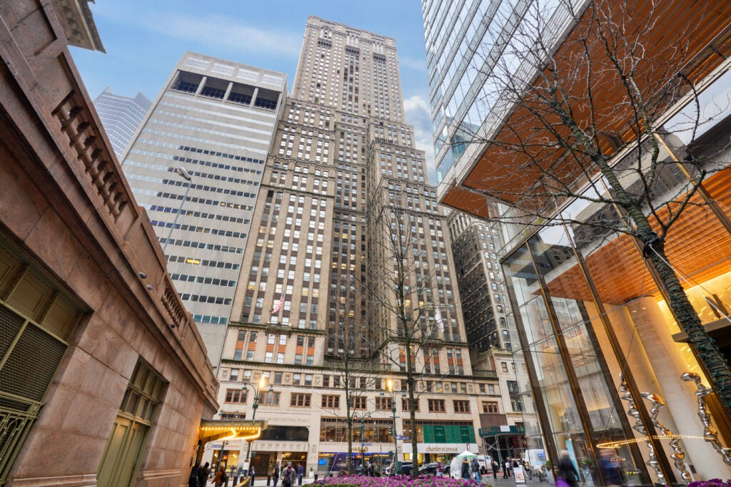 Gerson Lehrman Group, Inc. Signs 77,382 Square Foot Renewal Lease at One Grand Central Place